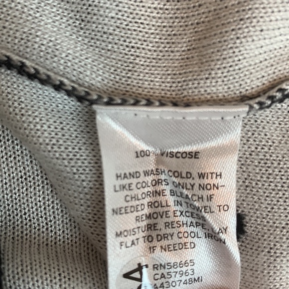 Halogen 3/4 sleeve Cardigan - Picture 5 of 5